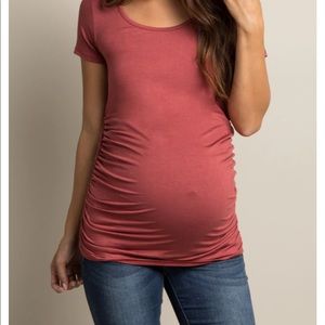 PinkBlush beyond the bump short sleeve maternity top, size Large.